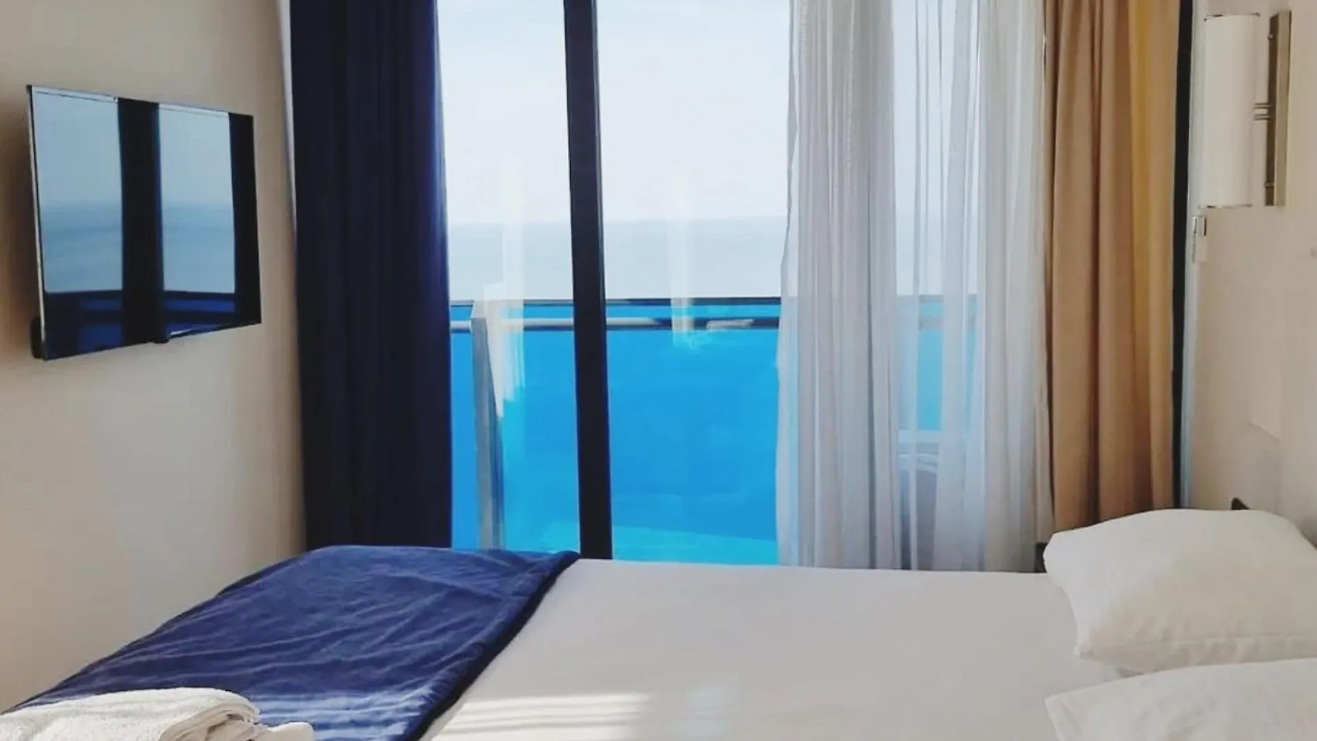 Orbi City - Central Aparthotel Batumi Apartment